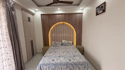 Bedroom Image of 1082 Sq.ft 2 BHK Apartment / Flat for sale in Himalaya Tower, Indirapuram Ghaziabad for Rs. 12700000
