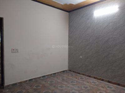 Bedroom Image of 1800 Sq.ft 2 BHK Independent House for rent in Samiah Lake City, Simla Bahadur Rudrapur for Rs. 15000