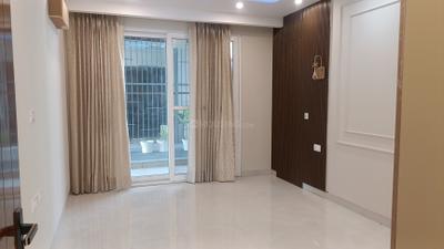 Bedroom Image of 2300 Sq.ft 4 BHK Builder Floor for sale in Vatika Independent Floors, Sector 83 Gurgaon for Rs. 33000000