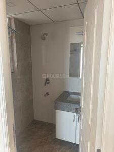 Bathroom Image of 1975 Sq.ft 3 BHK Apartment / Flat for sale in Capital Residency 360, Sector 70A Gurgaon for Rs. 25000000