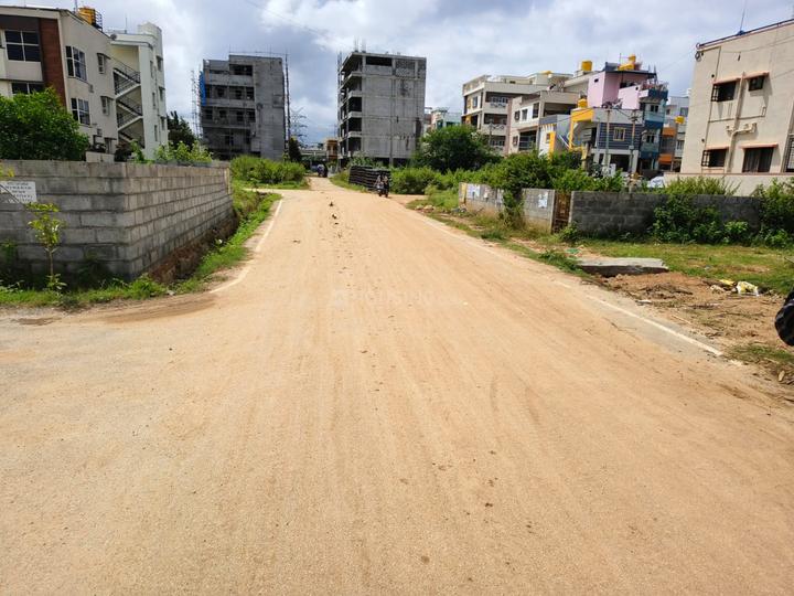 Site With Building Main Image 1
