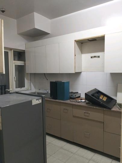 DLF Capital Greens Main Image 1