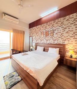 Bedroom Image of 435 Sq.ft 1 RK Studio for rent in Paramount Pine And Oak Studio, Surajpur Greater Noida for Rs. 15000