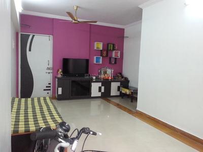Living Room Image of 630 Sq.ft 1 BHK Apartment / Flat for rent in Mulund East Mumbai for Rs. 33000