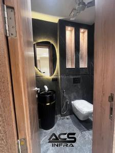 Bathroom Image of 8000 Sq.ft 9 BHK Independent House for sale in Sector 45 Gurgaon for Rs. 65000000