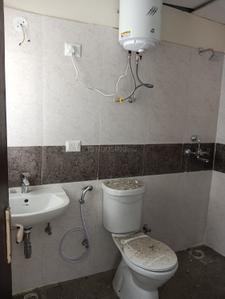 Image of 1700 Sq.ft 3.5 BHK Apartment / Flat for sale in Amrapali Crystal Homes Phase 1, Sector 76, Noida for Rs. 23000000