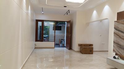 Living Room Image of 1500 Sq.ft 3 BHK Apartment / Flat for sale in Narmada Apartments, Alaknanda New Delhi for Rs. 35100000