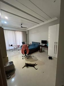 Bedroom Image of 1780 Sq.ft 3 BHK Builder Floor for rent in Shalimar Bagh New Delhi for Rs. 70000