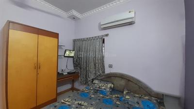 Bedroom Image of 3500 Sq.ft 3 BHK Villa for rent in Chhani Vadodara for Rs. 100000