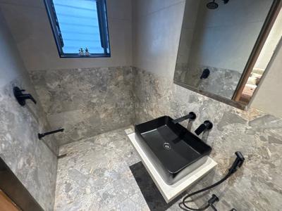 Bathroom Image of 2172 Sq.ft 4 BHK Apartment / Flat for sale in Unique Sky Links Phase I, Pashan Pune for Rs. 21600000