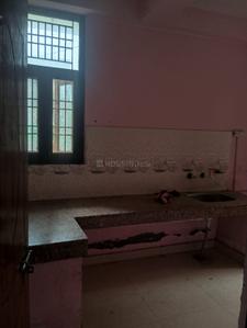 Kitchen Image of 500 Sq.ft 2 BHK Independent House for rent in Delta II Greater Noida for Rs. 8000