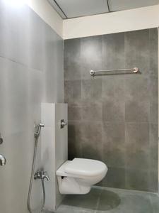 Common Bathroom Image of 820 Sq.ft 2 BHK Apartment / Flat for rent in ACME Ozone Phase 2, Thane West Thane for Rs. 39000