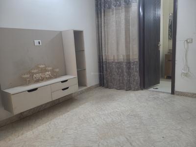 Bedroom Image of 1200 Sq.ft 3 BHK Builder Floor for sale in Vikaspuri New Delhi for Rs. 14500000