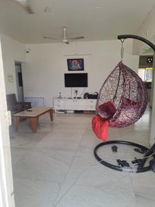 Image of 1600 Sq.ft 3 BHK Apartment / Flat for rent in Akota, Vadodara for Rs. 25000