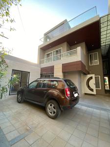 5 BHK Villa