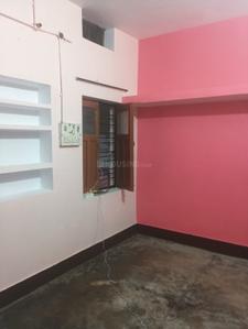 Bedroom Image of 900 Sq.ft 1 BHK Builder Floor for rent in Dhoomanganj Allahabad for Rs. 6500
