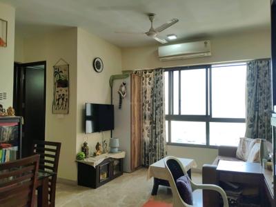 Living Room Image of 1000 Sq.ft 2 BHK Apartment / Flat for sale in Lodha Luxuria, Thane West Thane for Rs. 20000000