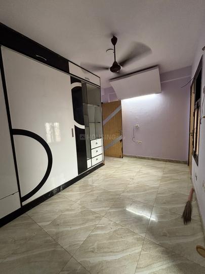 Sharda Puri, Ramesh Nagar Bedroom 1