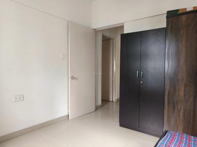 Bedroom Image of 1150 Sq.ft 2 BHK Apartment / Flat for rent in Magarpatta Iris, Magarpatta City Pune for Rs. 36000