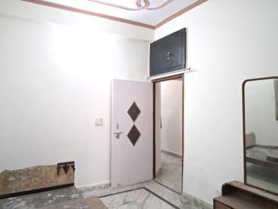 Bedroom Image of 1200 Sq.ft 2 BHK Independent House for rent in Omaxe The Forest, Sector 92 Noida for Rs. 22000