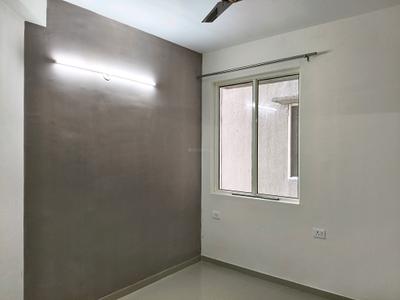 Bedroom Image of 950 Sq.ft 3 BHK Apartment / Flat for rent in Pyramid Infinity, Sector 70 Gurgaon for Rs. 27000