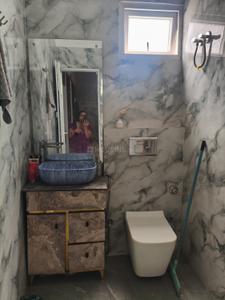Bathroom Image of 750 Sq.ft 6 BHK Independent House for sale in Aya Nagar New Delhi for Rs. 7500000