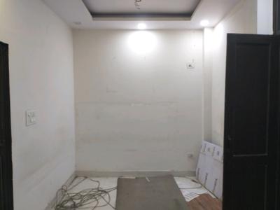 Bedroom Image of 900 Sq.ft 3 BHK Apartment / Flat for sale in Paschim Vihar New Delhi for Rs. 10000000