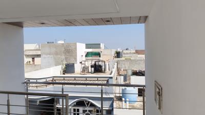 Image of 900 Sq.ft 1 RK Builder Floor for rent in Haibowal Kalan, Ludhiana for Rs. 12000