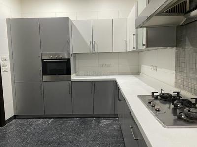 Kitchen Image of 4500 Sq.ft 4 BHK Independent House for rent in Panchsheel Park New Delhi for Rs. 225000
