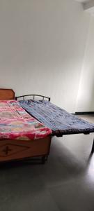 Bedroom Image of 1000 Sq.ft 2 BHK Apartment / Flat for rent in Clover Common, Viman Nagar Pune for Rs. 32000