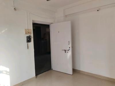 Living Room Image of 410 Sq.ft 1 BHK Apartment / Flat for sale in Kandivali West Mumbai for Rs. 6300000