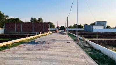 Image of 1000 Sq.ft Residential Plot / Land for sale in Harikansh Garhi, Lucknow for Rs. 2250000