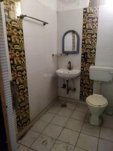 Bathroom Image of 1500 Sq.ft 3 BHK Independent House for rent in Maya Homes 1, Indirapuram Ghaziabad for Rs. 28000