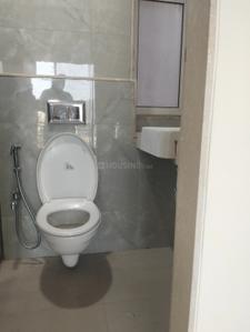 Bathroom Image of 1200 Sq.ft 2 BHK Apartment / Flat for sale in L And T Seawoods Residences Phase I, Seawoods Navi Mumbai for Rs. 27000000