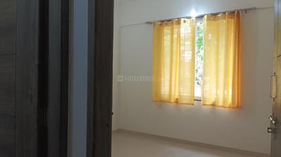 Bedroom Image of 650 Sq.ft 2 BHK Apartment / Flat for rent in Charholi Budruk Pune for Rs. 16000