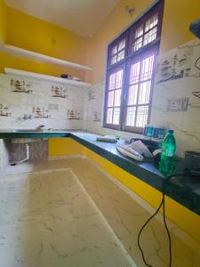 Kitchen Image of 500 Sq.ft 1 BHK Builder Floor for rent in Vrindavan Yojana Lucknow for Rs. 8000