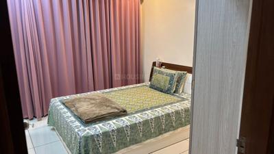 Bedroom Image of 1280 Sq.ft 2 BHK Apartment / Flat for rent in Adani Aster Neo, Shantigram Ahmedabad for Rs. 34000