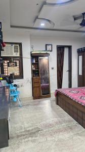 Bedroom Image of 1750 Sq.ft 3 BHK Builder Floor for sale in Azadpur New Delhi for Rs. 20000000