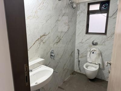 Bathroom Image of 850 Sq.ft 1 BHK Apartment / Flat for rent in HS Samarpan, Ghatkopar East Mumbai for Rs. 36500