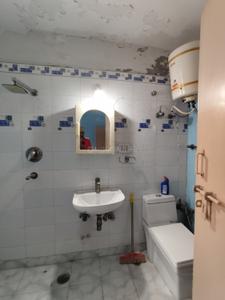 Image of 1450 Sq.ft 3 BHK Apartment / Flat for sale in Vikaspuri, New Delhi for Rs. 20000000