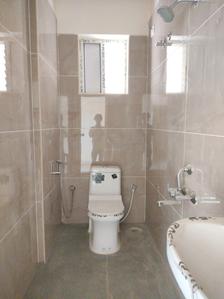 Common Bathroom Image of 1395 Sq.ft 3 BHK Apartment / Flat for sale in Habulus Oakshine, Electronic City Phase 2 Bengaluru for Rs. 6696000