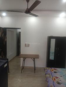 Bedroom Image of 1600 Sq.ft 3 BHK Builder Floor for rent in Shakti Nagar New Delhi for Rs. 60000