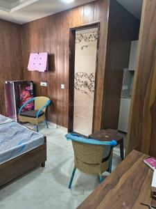 1 RK Independent Builder Floor