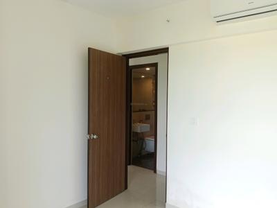 Bedroom Image of 900 Sq.ft 2 BHK Apartment / Flat for rent in Lodha Splendora Riverview, Kasarvadavali Thane for Rs. 29000