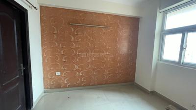 Bedroom Image of 750 Sq.ft 2 BHK Apartment / Flat for sale in Amrapali Princely Estate, Sector 76 Noida for Rs. 8700000