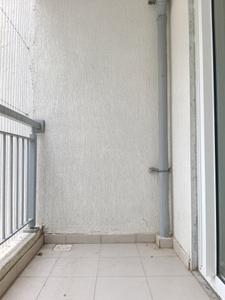 Living Room Image of 1000 Sq.ft 2 BHK Apartment / Flat for rent in Kasarvadavali Thane for Rs. 30000