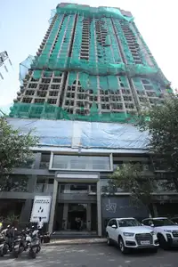 Image of 880 Sq.ft 2 BHK Apartment / Flat for sale in Siddha Sky, Sion, Mumbai for Rs. 19000000