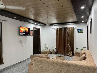 5 BHK Flat