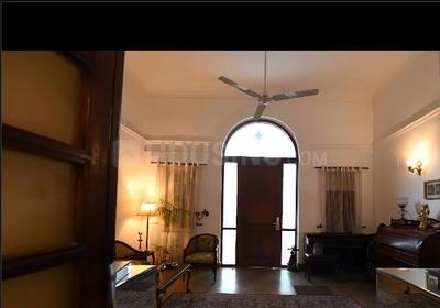 Hall Image of 3000 Sq.ft 9 BHK Independent House for sale in Janakpuri New Delhi for Rs. 230000000
