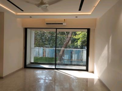 Living Room Image of 1450 Sq.ft 3 BHK Apartment / Flat for sale in Vile Parle West Mumbai for Rs. 70000000